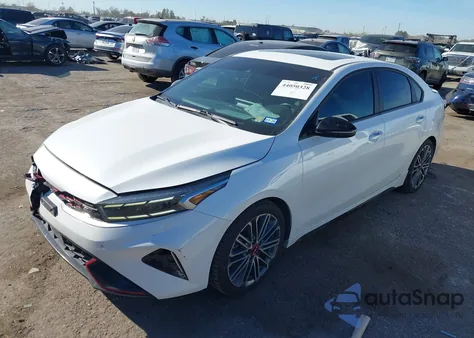 2022 Kia Forte Gt из США, поврежденный, VIN 3KPF44AC3NE479205